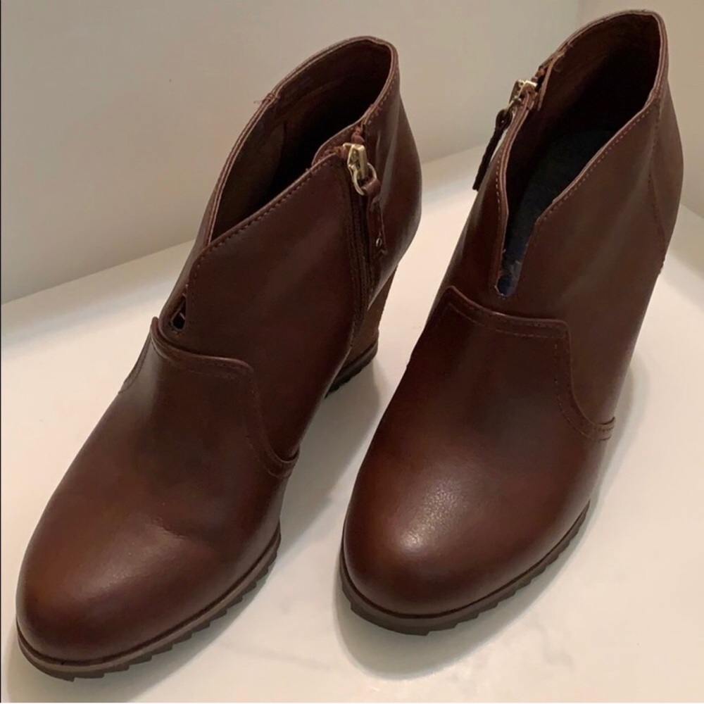Brown Booties Dr Scholl
